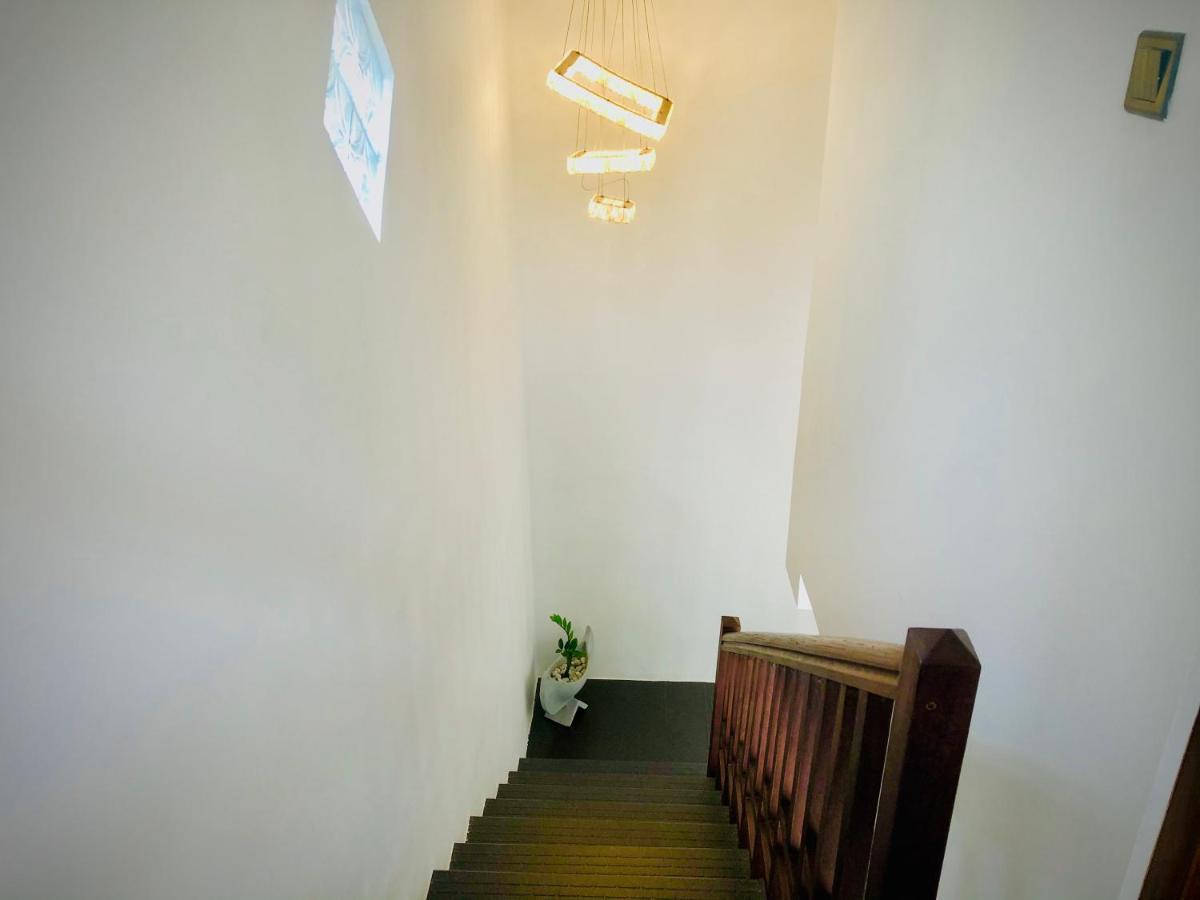 Ferienwohnung Siri'S Residency Habaraduwa Central Exterior foto